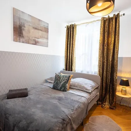 Clicktheflat Stawki * Warsaw